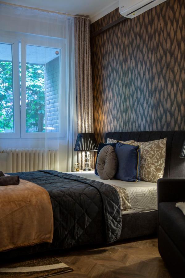 Stylish Quentin Apartment In The King Street Budapest Kültér fotó
