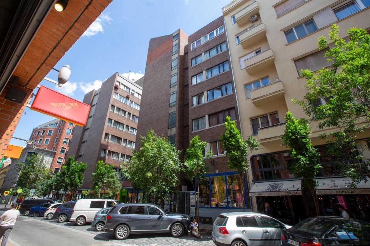 Stylish Quentin Apartment In The King Street Budapest Kültér fotó
