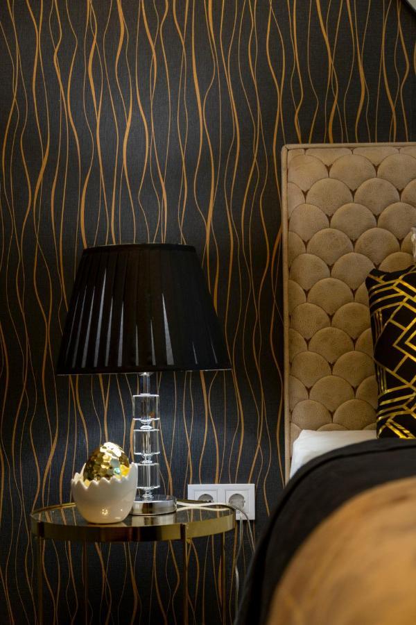 Stylish Quentin Apartment In The King Street Budapest Kültér fotó