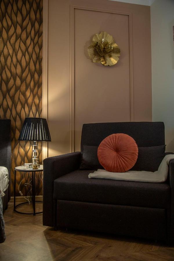 Stylish Quentin Apartment In The King Street Budapest Kültér fotó