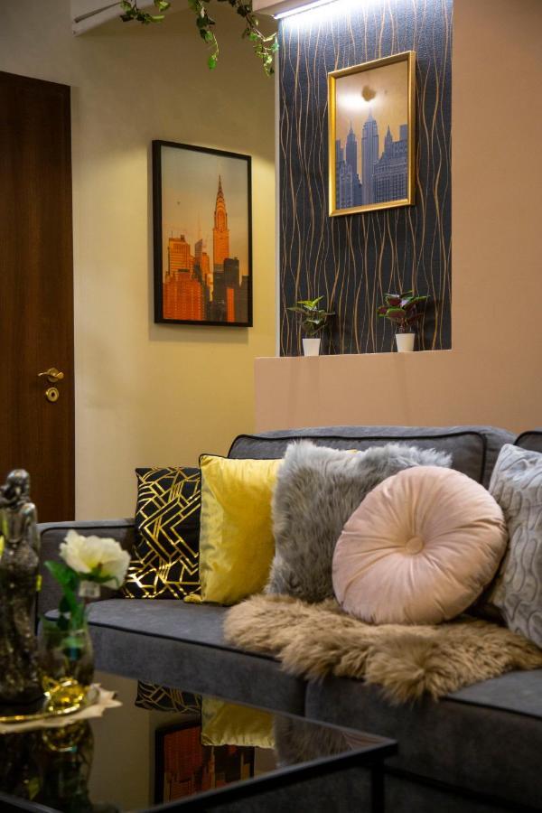 Stylish Quentin Apartment In The King Street Budapest Kültér fotó